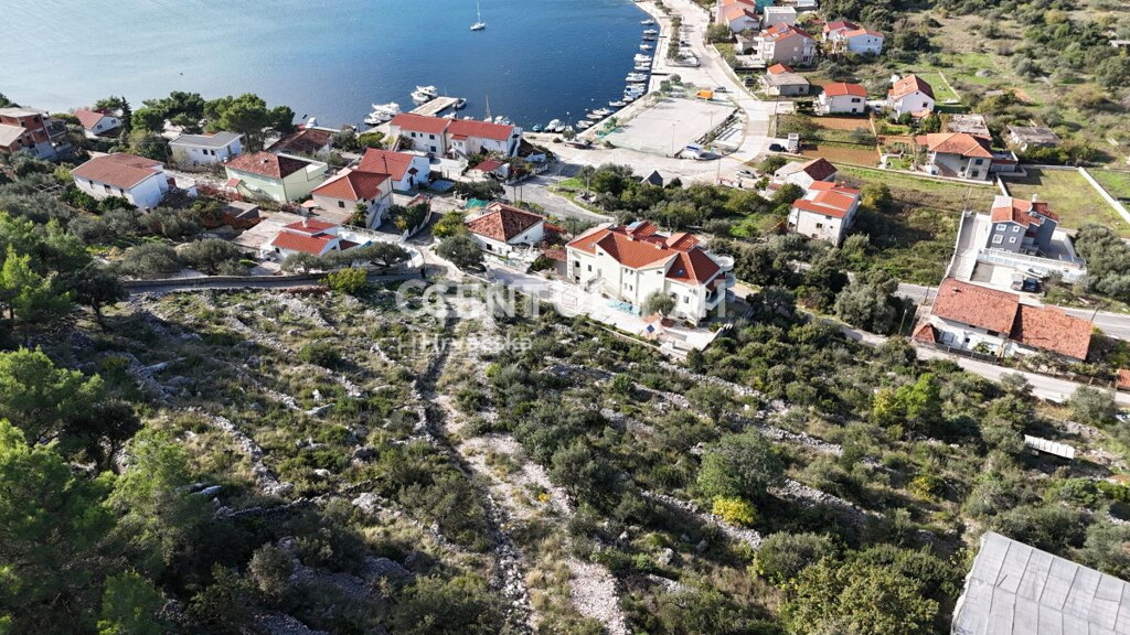 Image 6240547 - 6