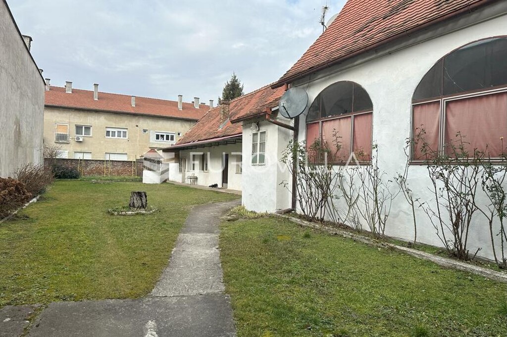 Image 6240674 - 2