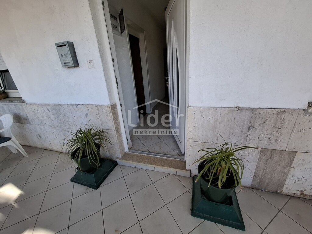 Image 6240683 - 9