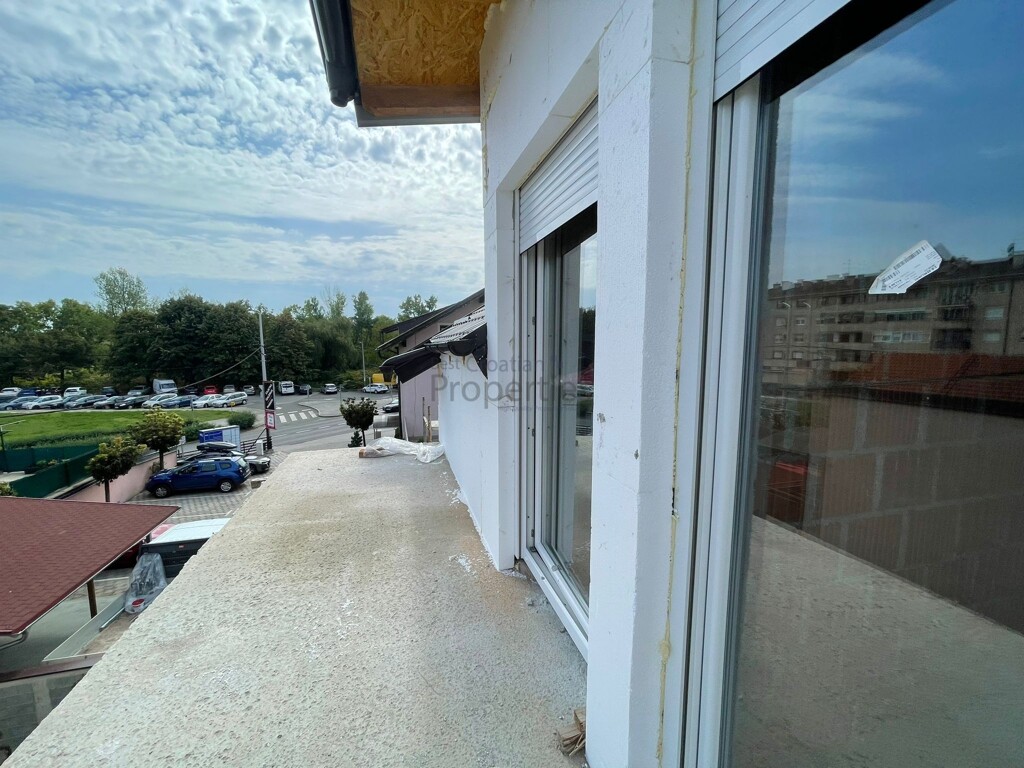 Image 6240853 - 12