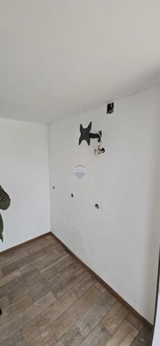 Thumbnail 6240933 - 6