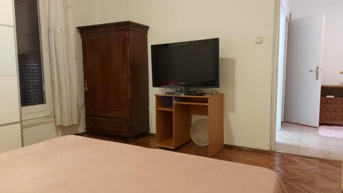 Thumbnail 6240935 - 5