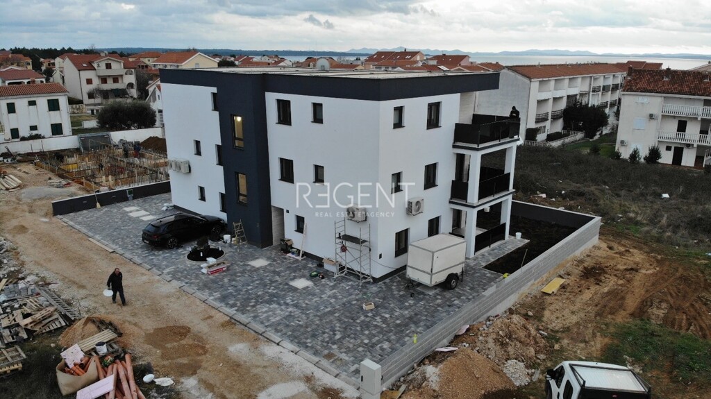 Image 6240986 - 3