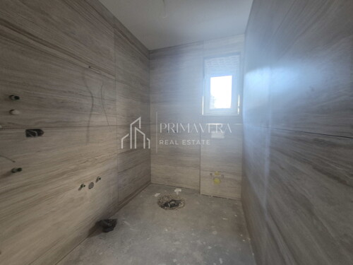 Thumbnail 6241041 - 7
