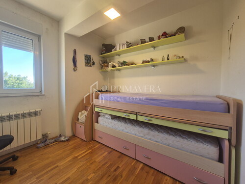 Thumbnail 6241050 - 9