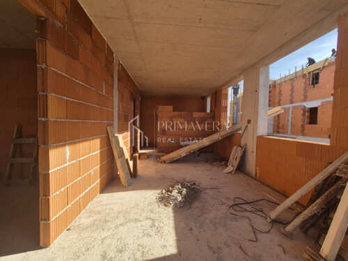 Thumbnail 6241053 - 5