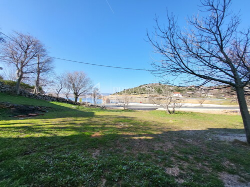Thumbnail 6241060 - 3