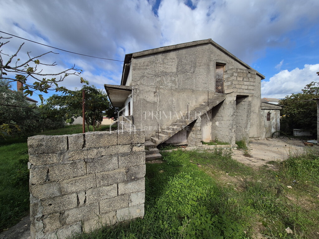 Image 6241068 - 12