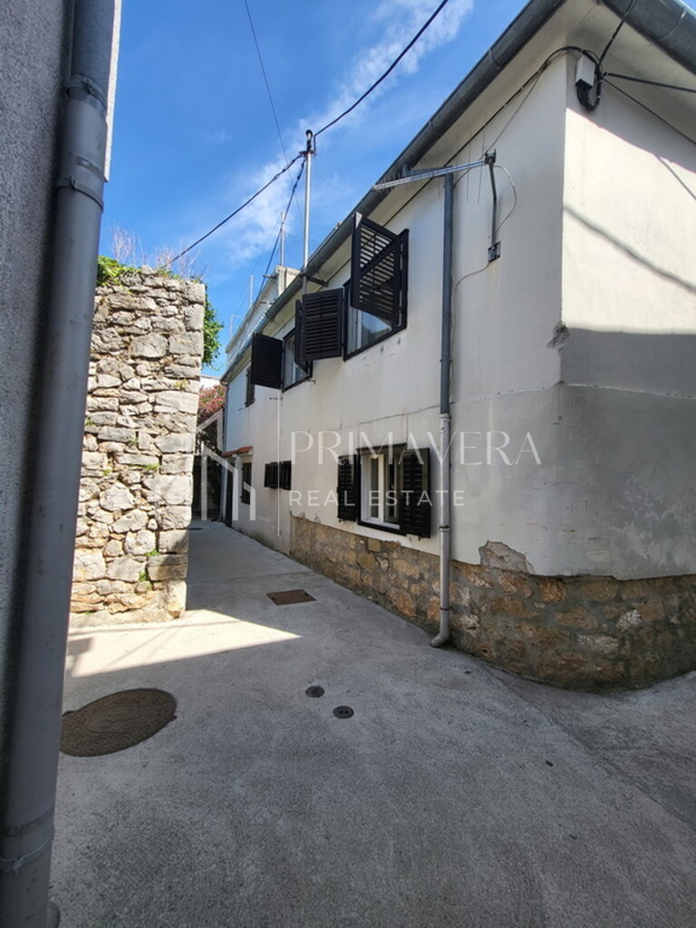 Image 6241075 - 9