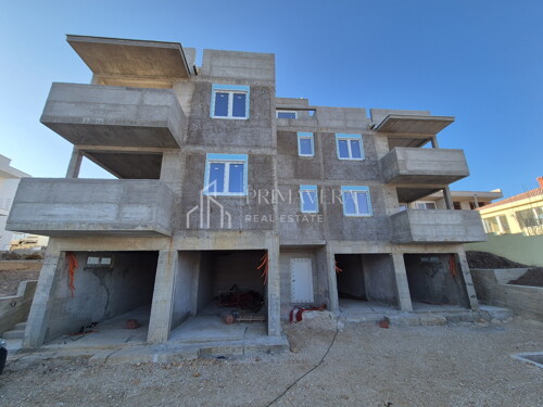 Thumbnail 6241092 - 8