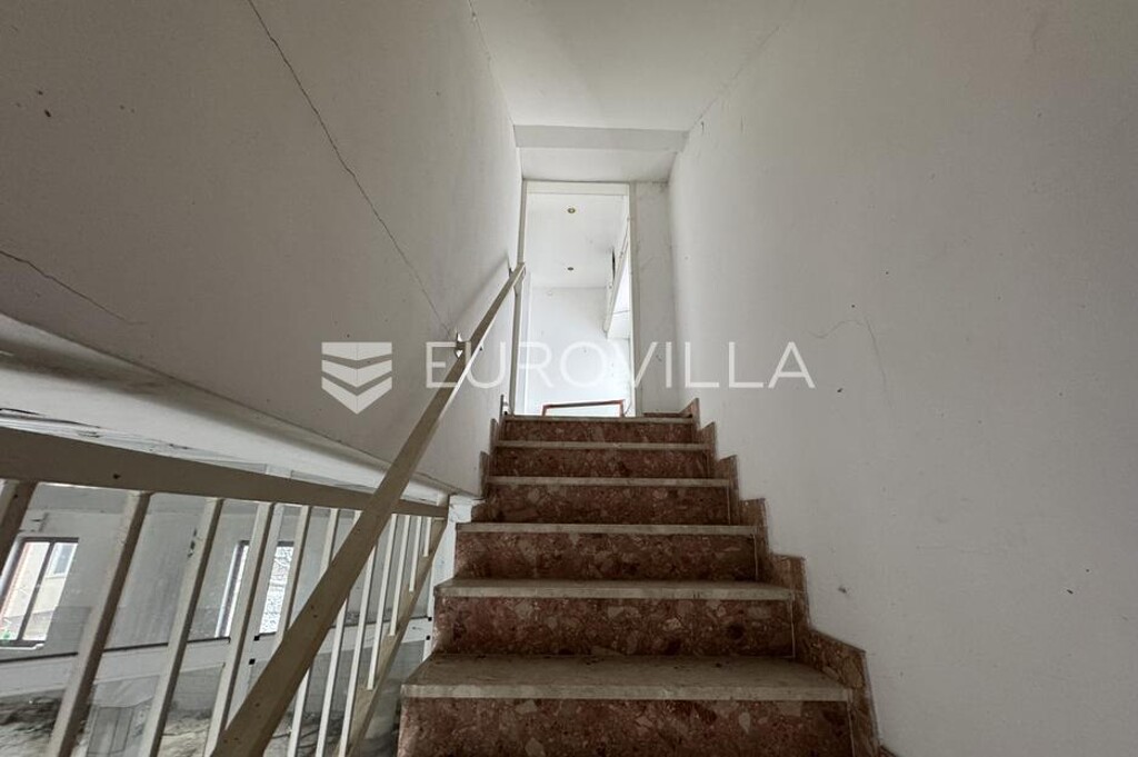 Image 6241440 - 14
