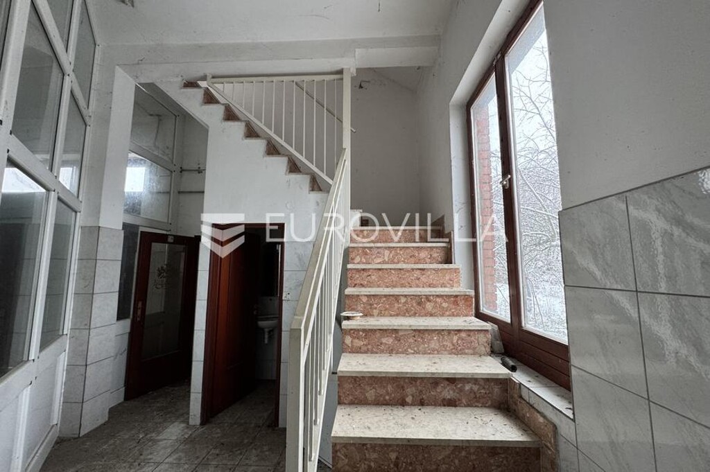 Image 6241440 - 13