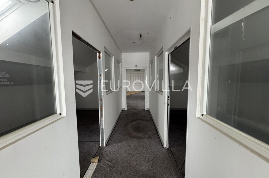 Image 6241440 - 16