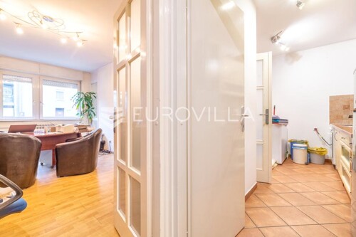 Zagreb, Jarun, dvoetažan peterosoban stan 110 m2