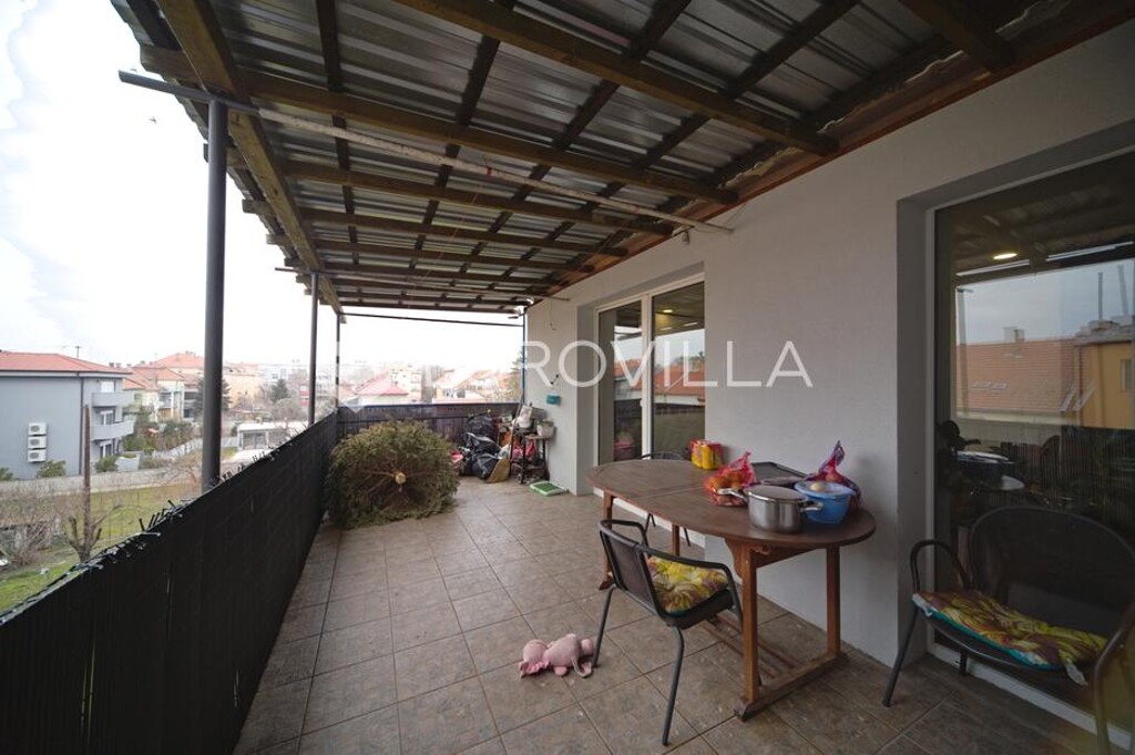 Image 6241449 - 8