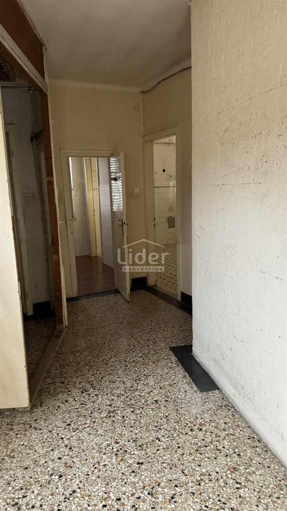 Image 6241458 - 3