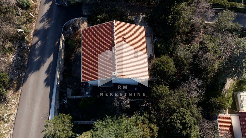 Image 6241480 - 3