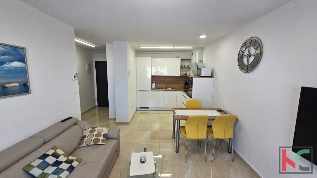 Image 6241485 - 2