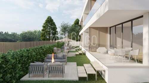 Thumbnail 6241537 - 3