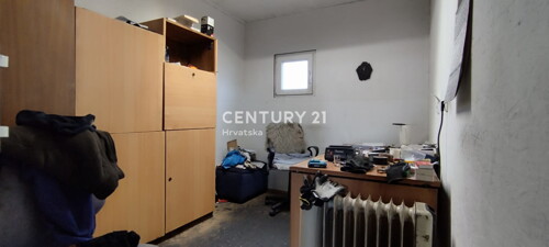 Thumbnail 6241572 - 5