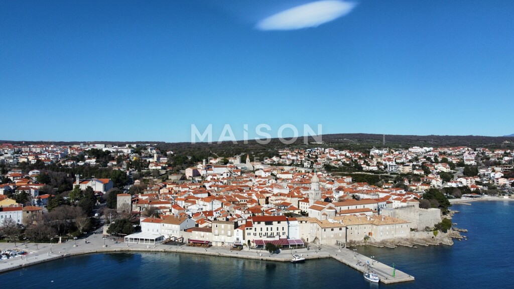 Image 6241600 - 1