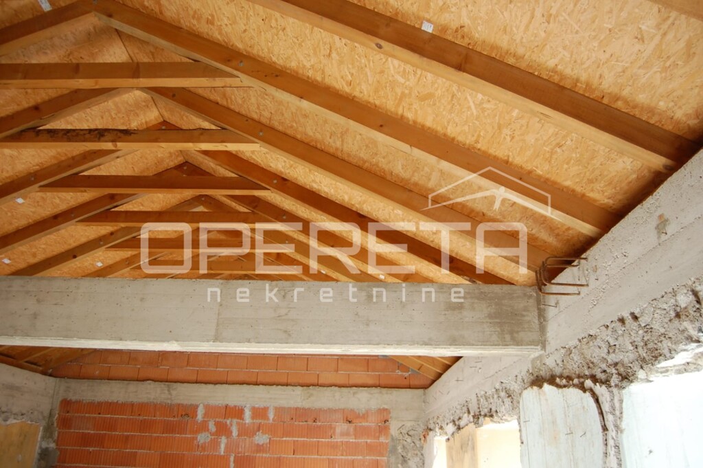 Image 6241625 - 8