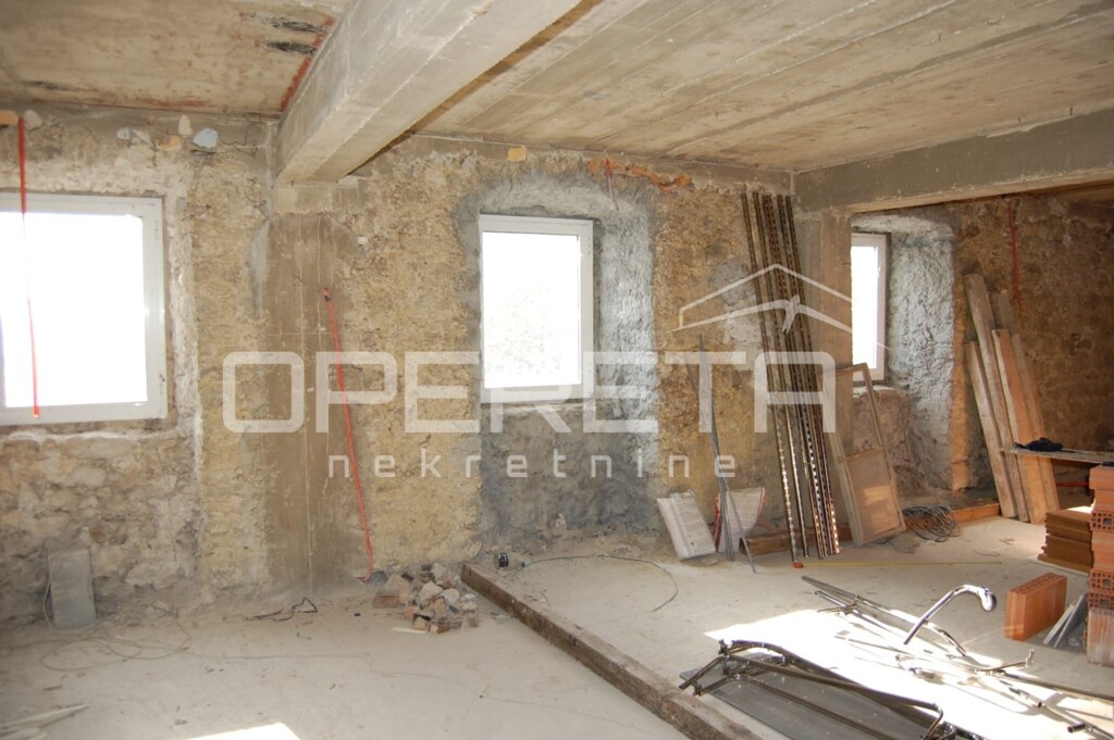 Image 6241625 - 6