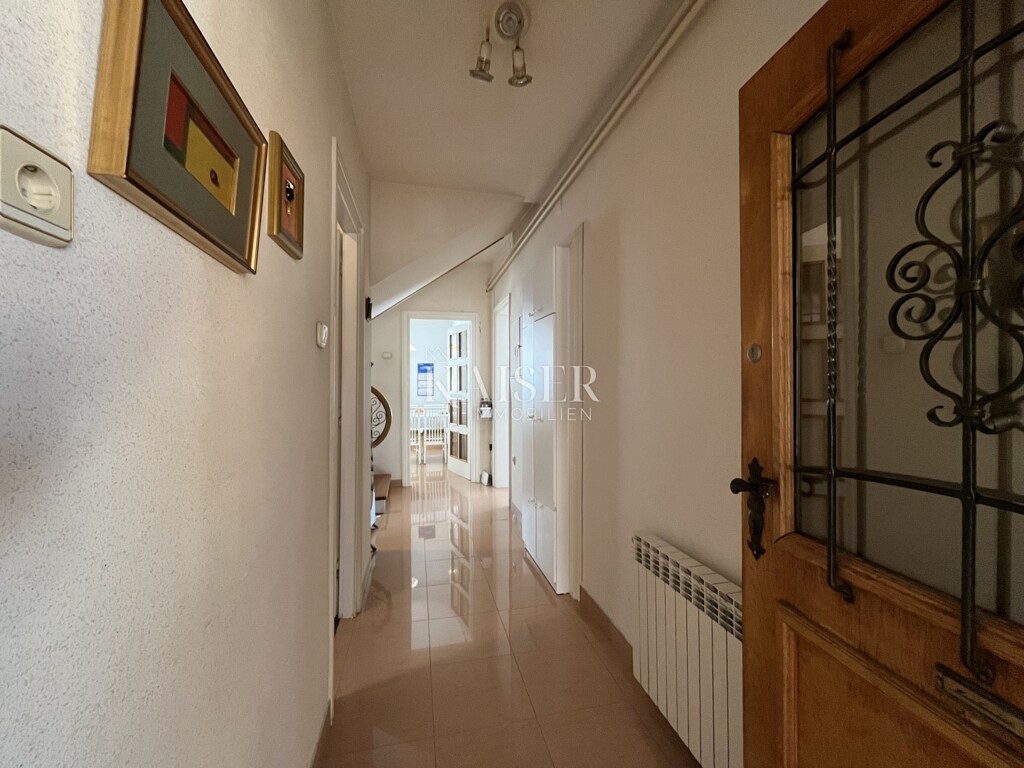 Image 6241632 - 3
