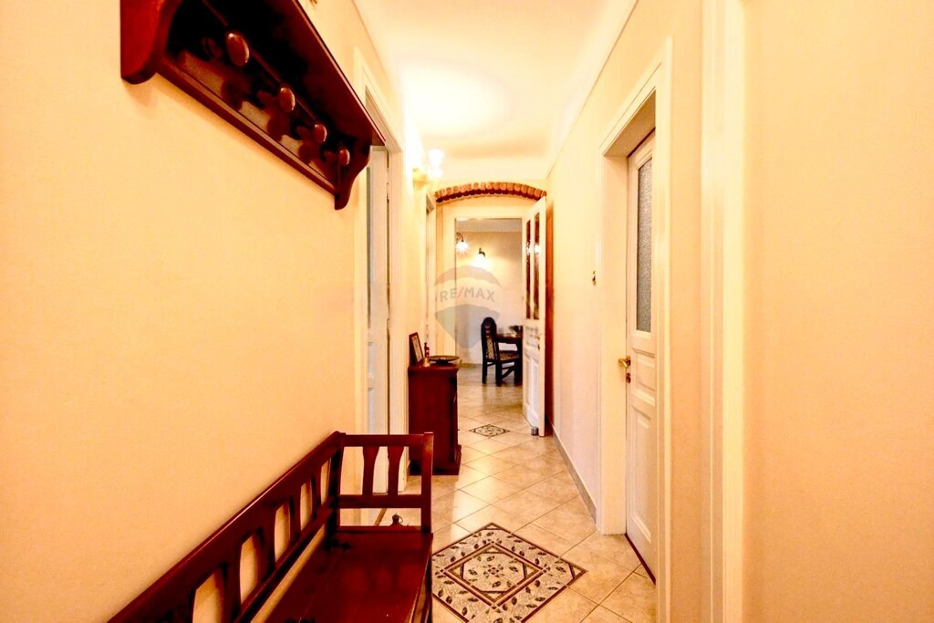 Image 6241657 - 8