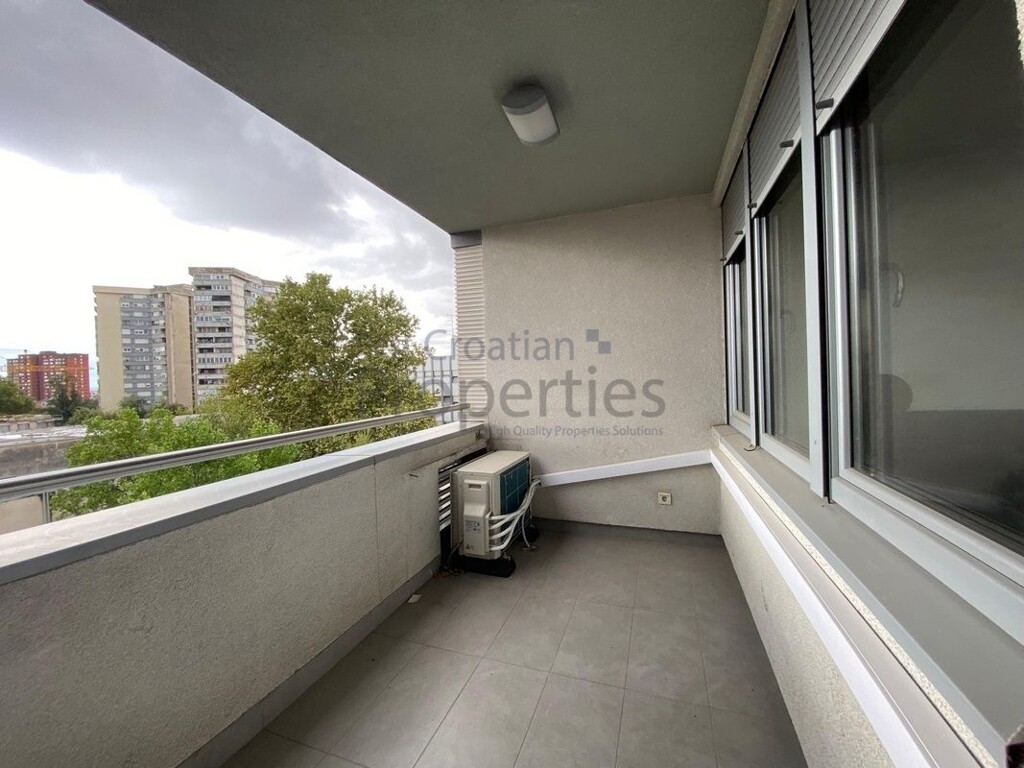 Image 6241673 - 15