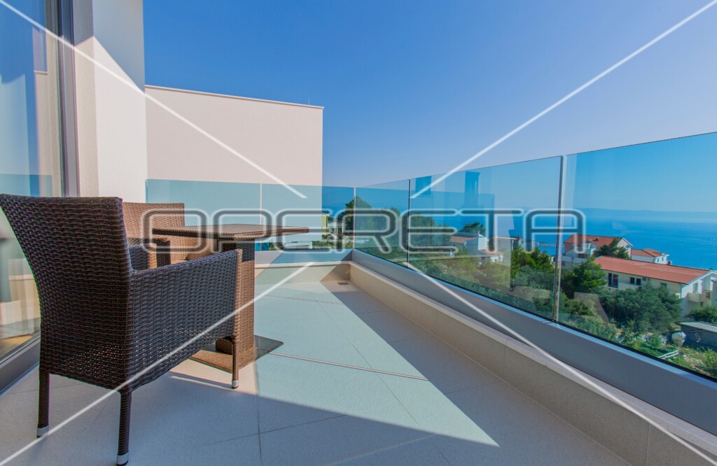 Image 6241835 - 4
