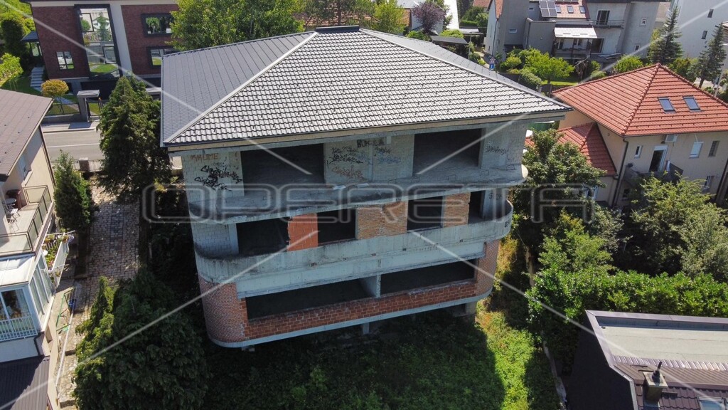 Image 6241845 - 3