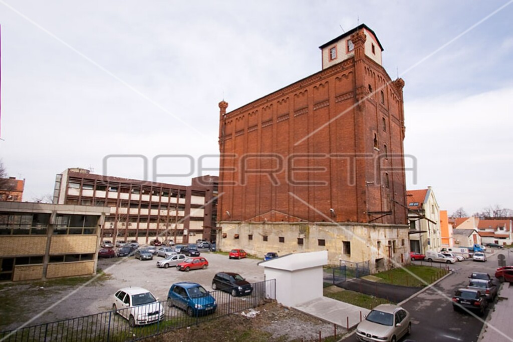 Image 6241856 - 6