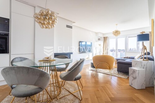 Split, Varoš, dvosoban stan s prekrasnim pogledom 68m2
