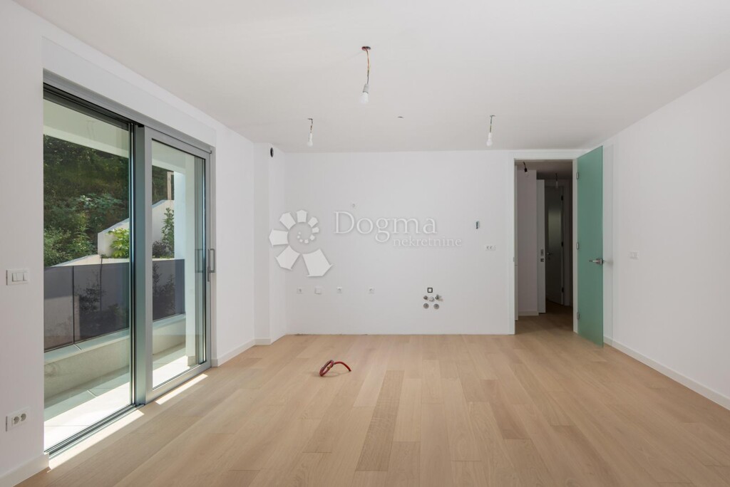 Image 6242241 - 5