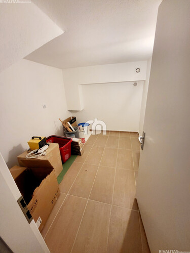 Thumbnail 6242250 - 8