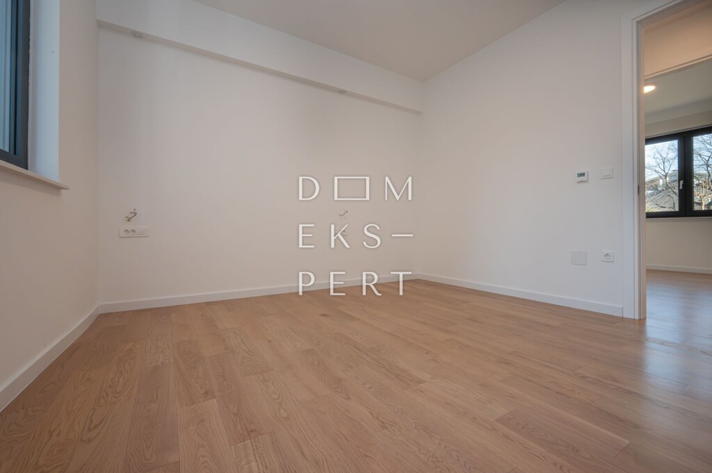 Image 6242256 - 8