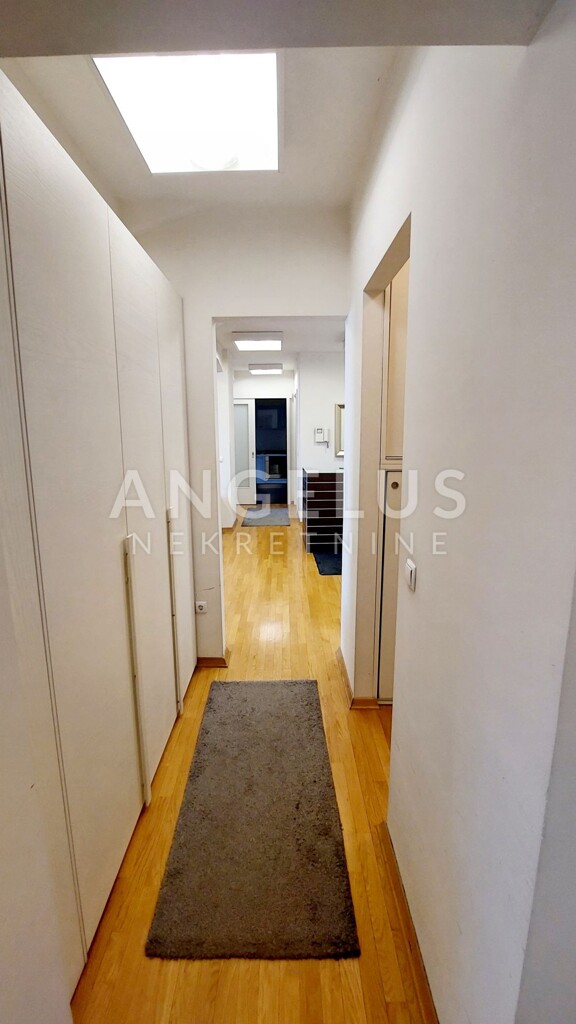 Image 6242313 - 7