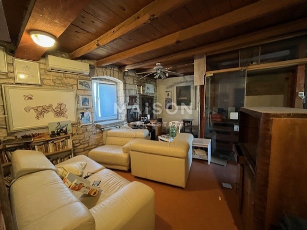 Image 6242327 - 1