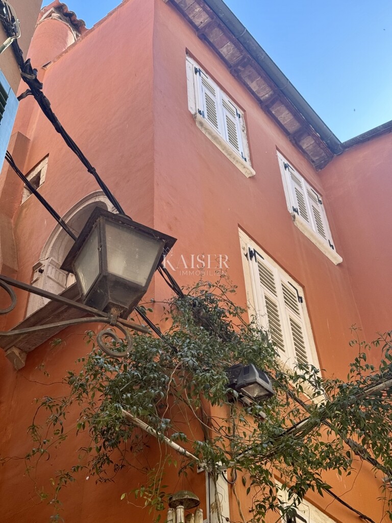 Image 6242392 - 2
