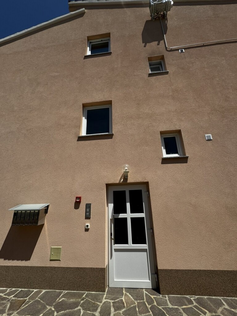 Image 6242466 - 13