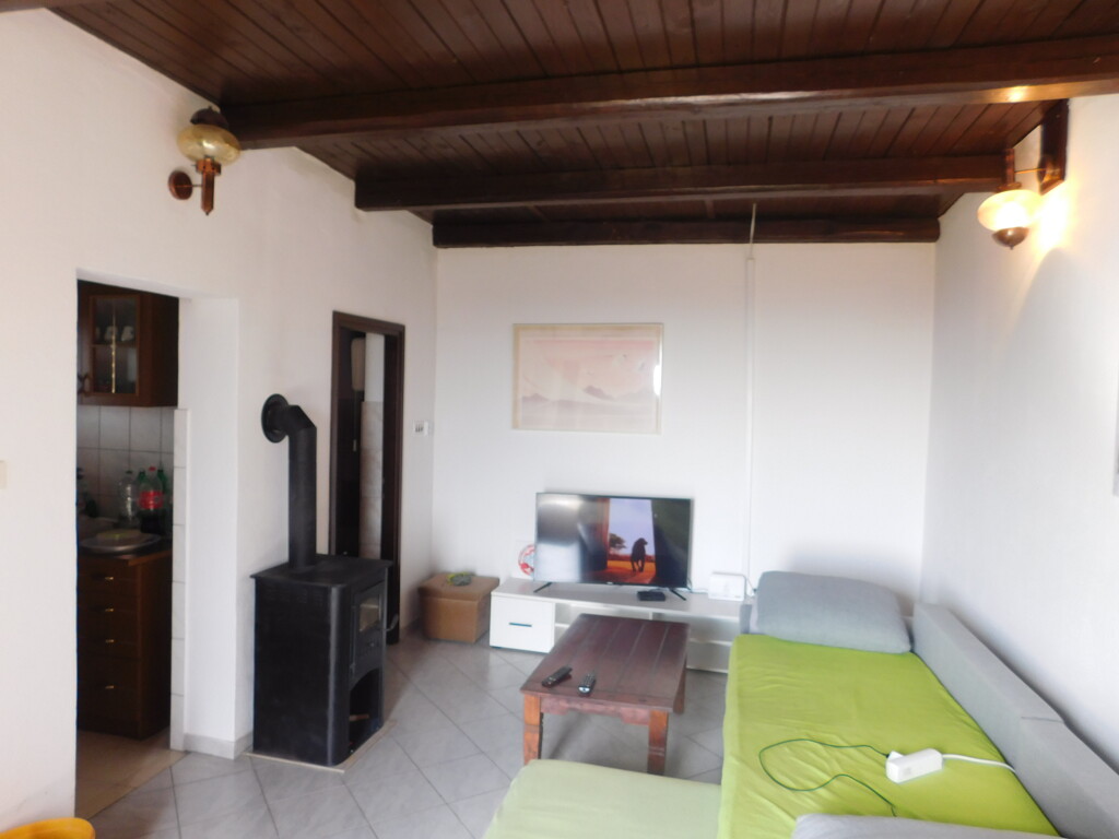 Image 6242594 - 9