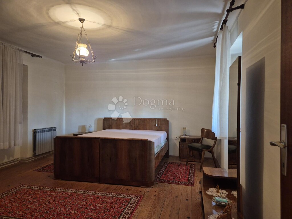Image 6242963 - 7