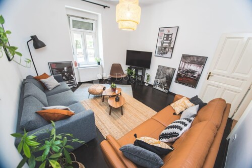 Centar, 75 m2+terasa 10 m2, visoko prizemlje