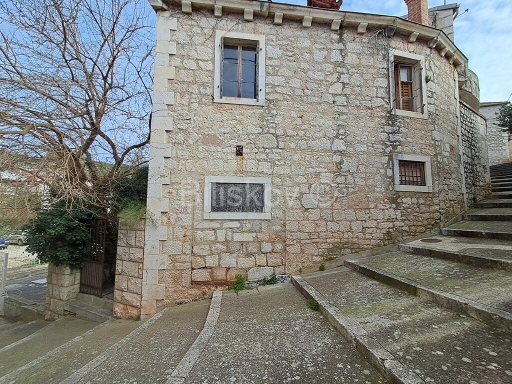 Image 6243028 - 5