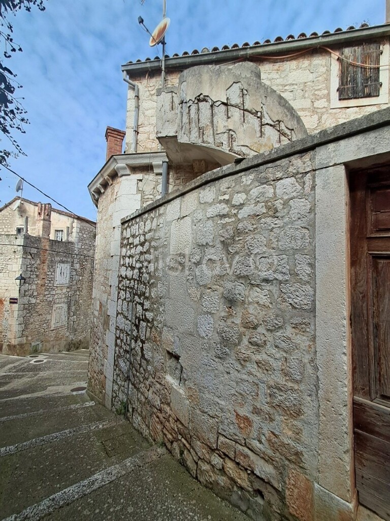 Image 6243028 - 21