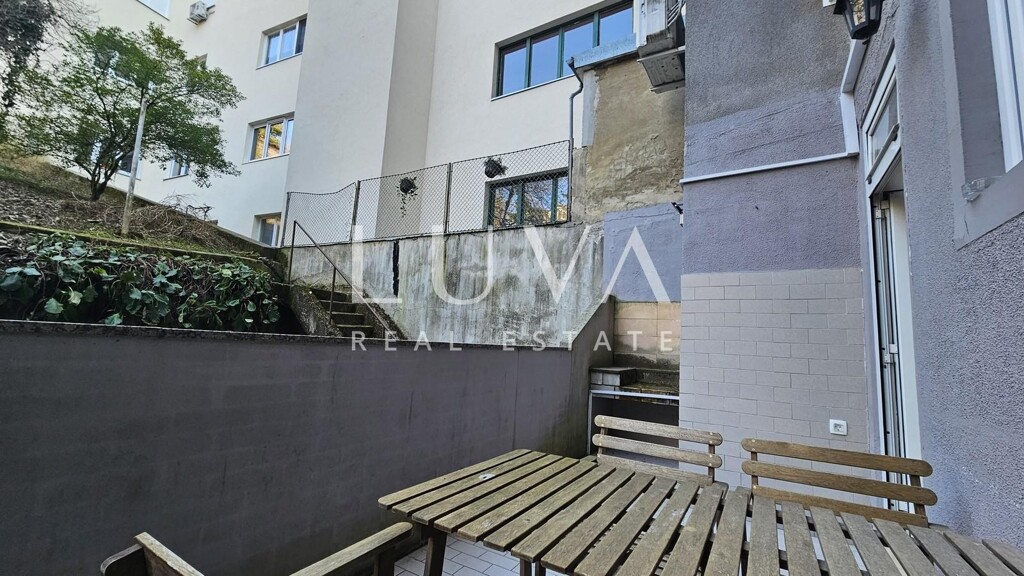 Image 6243041 - 9