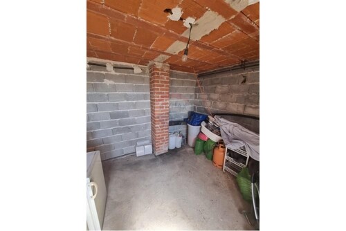 Thumbnail 6243046 - 5