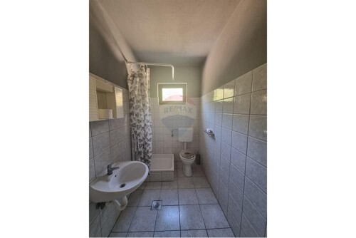 Thumbnail 6243046 - 3