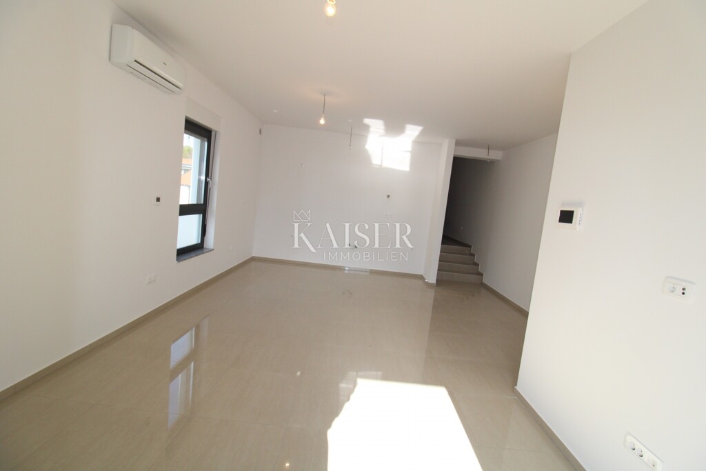 Image 6243079 - 4